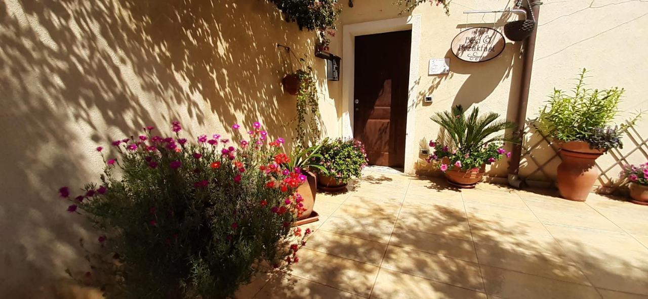 Entula 'E Mari Bed&Brakfast Bed & Breakfast Tortoli Exterior photo